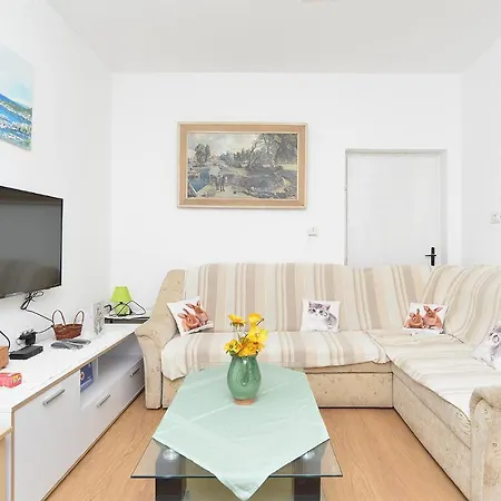 Apartman 2141 Póla