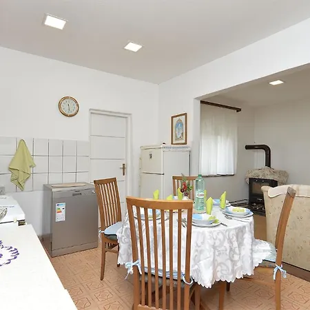 Apartment 2141