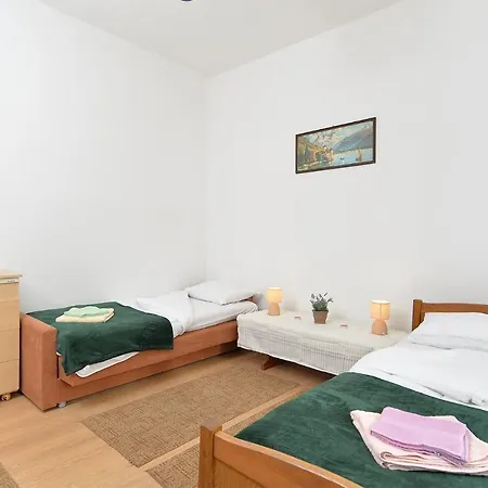 Apartment 2141