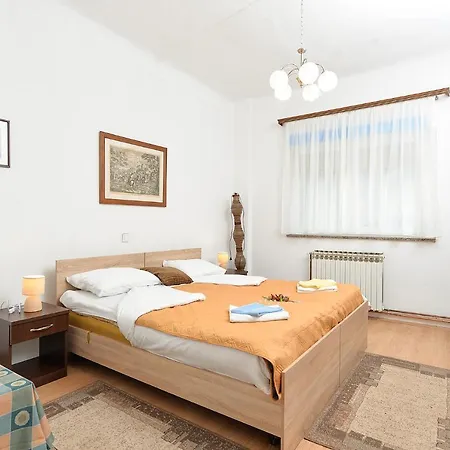 2141 Apartment